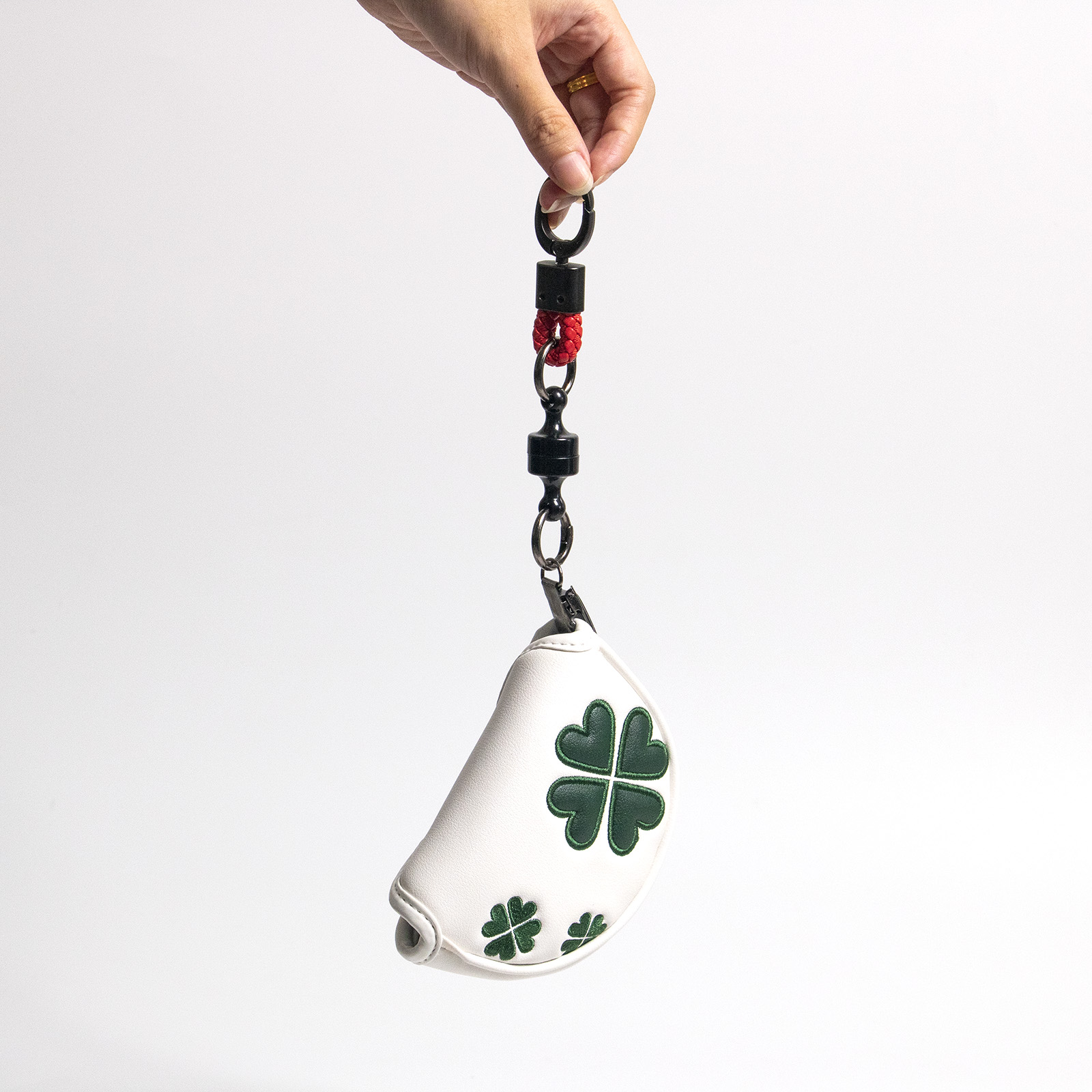 ที่ยึดพัตเตอร์กอล์ฟแบบแม่เหล็ก - Golf Tees บทวิจารณ์และราคา